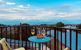 Hestia - Hotel, Wine And View
